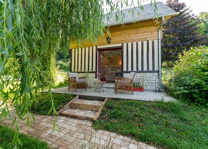 L'herbe Haute Bed & Breakfast 4*